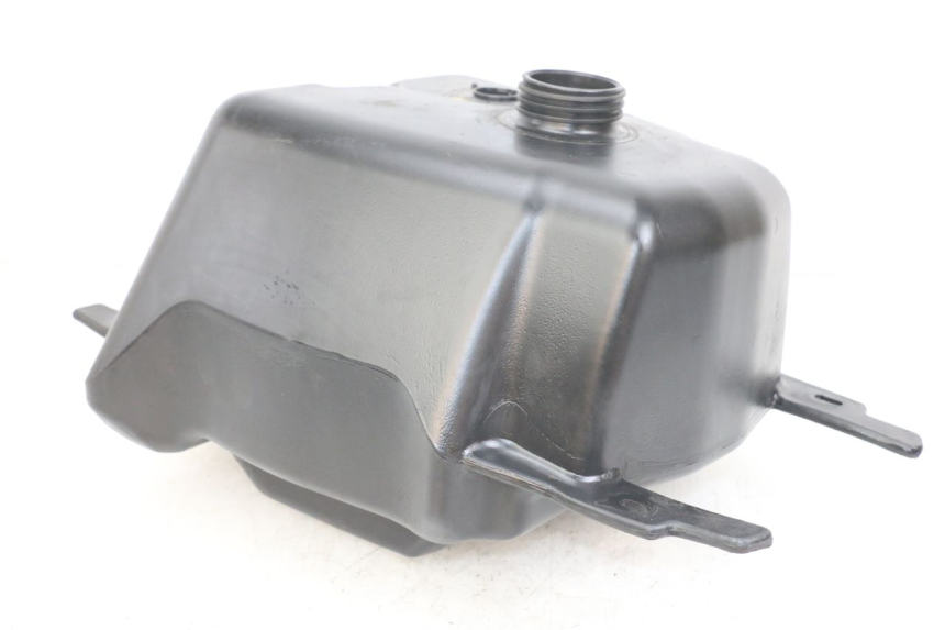 photo de FUEL TANK HYTRACK HY S 4X4 410 (2013 - 2016)