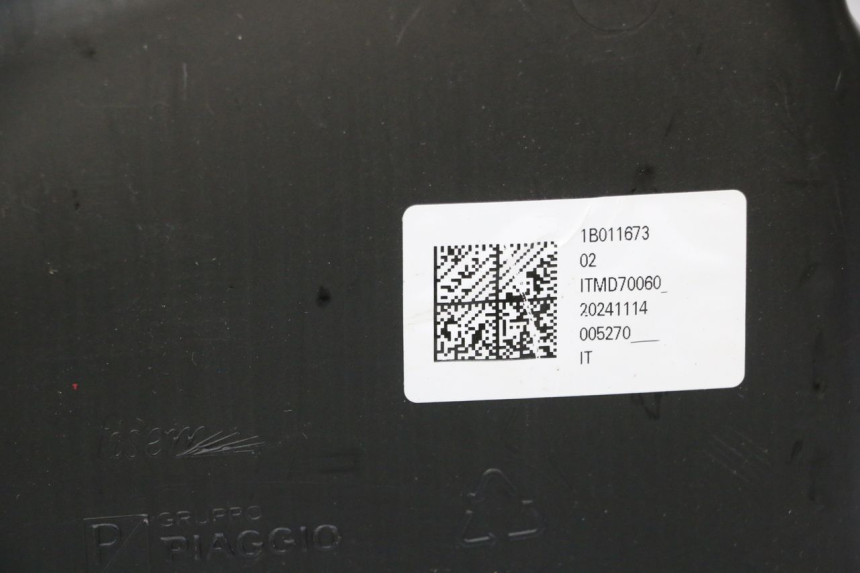 photo de FUEL TANK PIAGGIO MP3 HPE 310 (2024 - 2025)
