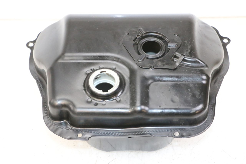photo de FUEL TANK PEUGEOT TWEET 4T 50 (2014 - 2019)