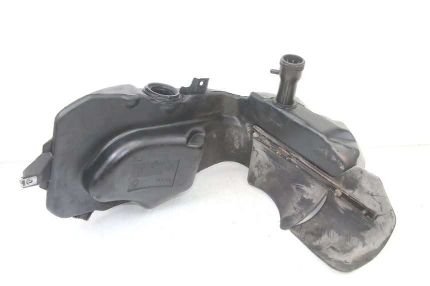 photo de FUEL TANK PIAGGIO VESPA GRANTURISMO 125 (2003 - 2007)