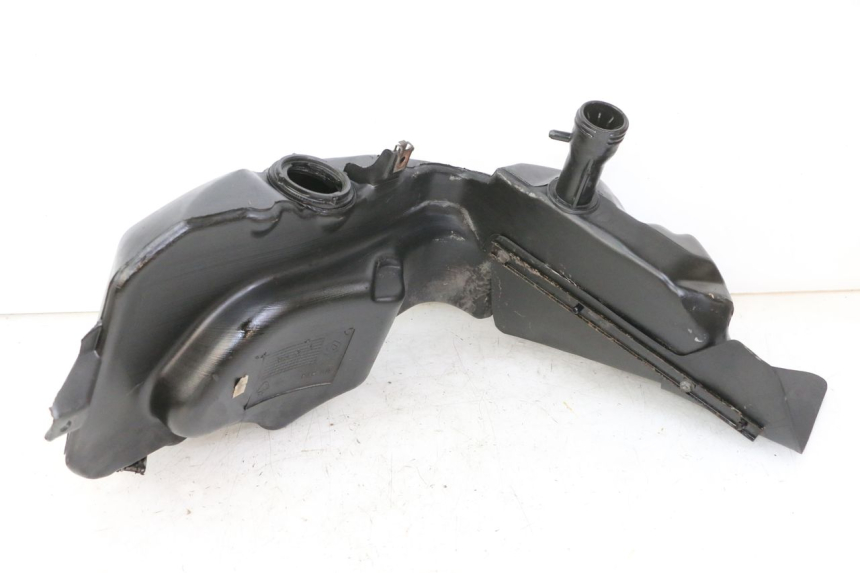 photo de FUEL TANK PIAGGIO VESPA GRANTURISMO 200 (2004 - 2005)