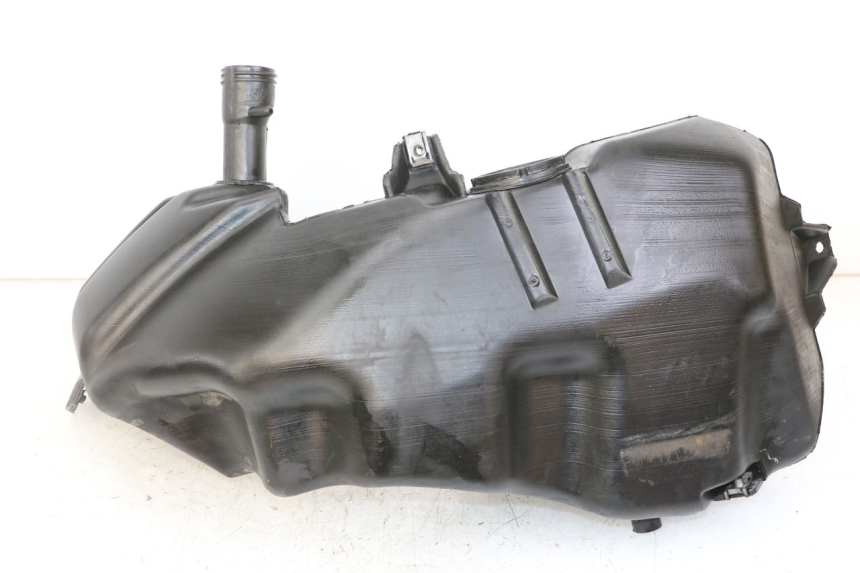 photo de FUEL TANK PIAGGIO VESPA GRANTURISMO 200 (2004 - 2005)