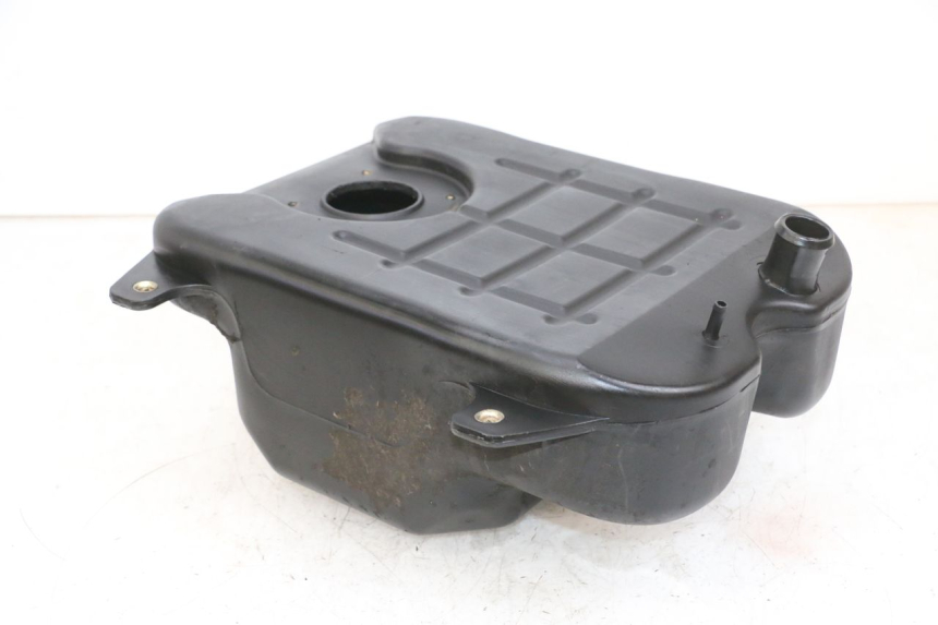 photo de FUEL TANK DAELIM S1 125 (2007 - 2016) - Fixing points details
