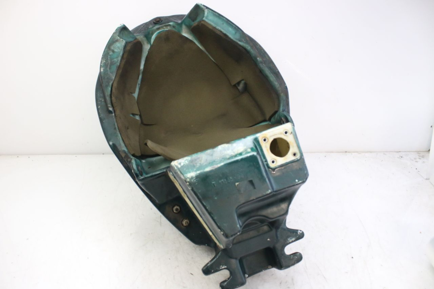 photo de FUEL TANK TRIUMPH SPRINT ST 955 (1999 - 2001)