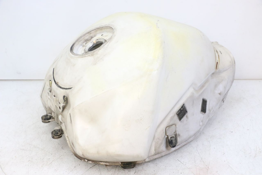 photo de FUEL TANK SUZUKI GSR 750 (2011 - 2017)