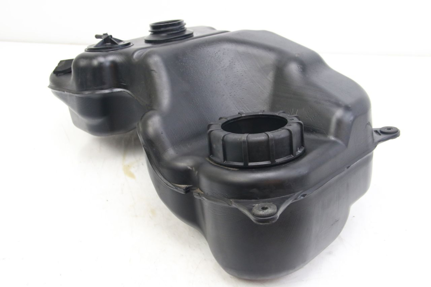 photo de FUEL TANK SUZUKI SIXTEEN 125 (2008 - 2010)