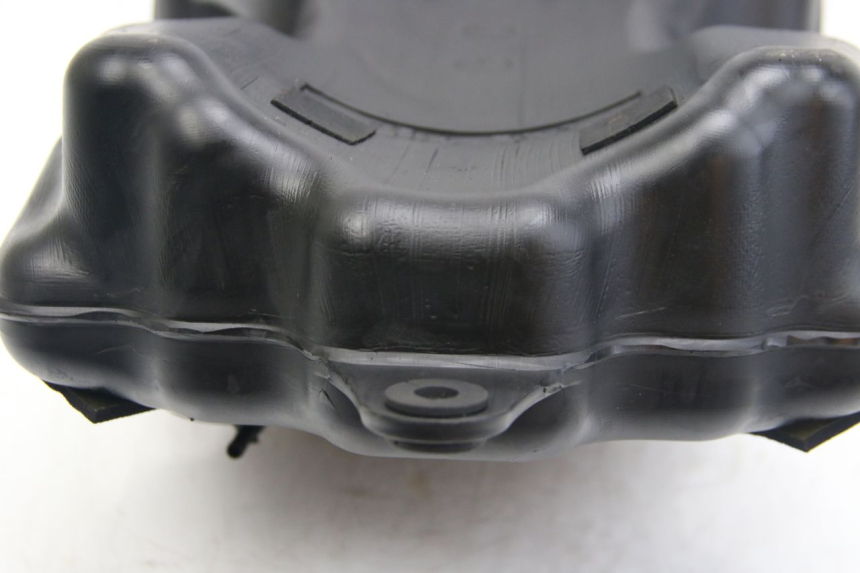 photo de FUEL TANK SUZUKI SIXTEEN 125 (2008 - 2010)