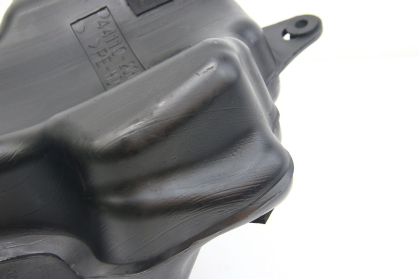 photo de FUEL TANK SUZUKI SIXTEEN 125 (2008 - 2010)