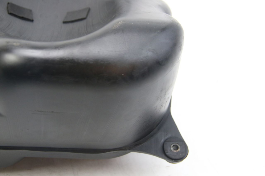 photo de FUEL TANK SUZUKI SIXTEEN 125 (2008 - 2010)