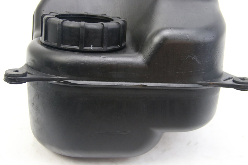 photo de FUEL TANK SUZUKI SIXTEEN 125 (2008 - 2010)