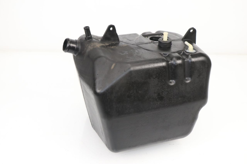 photo de FUEL TANK SYM GTS 250 (2005 - 2008)