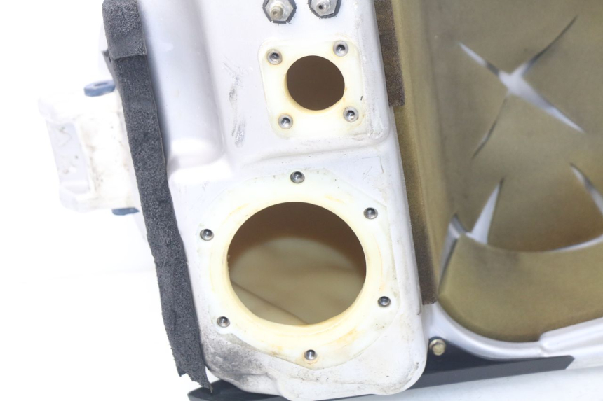 photo de FUEL TANK TRIUMPH SPRINT ST ABS 1050 (2005 - 2007)