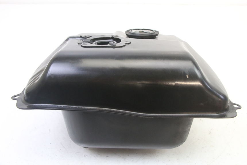 photo de FUEL TANK PEUGEOT TWEET 4T 50 (2014 - 2019)