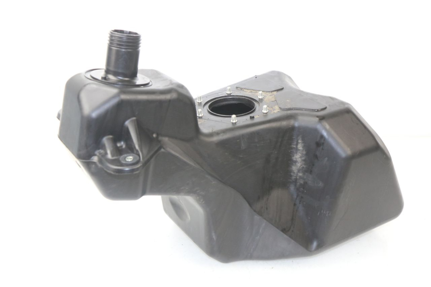 photo de FUEL TANK YAMAHA XMAX X-MAX ABS 125 (2014 - 2016) - Technical close-up