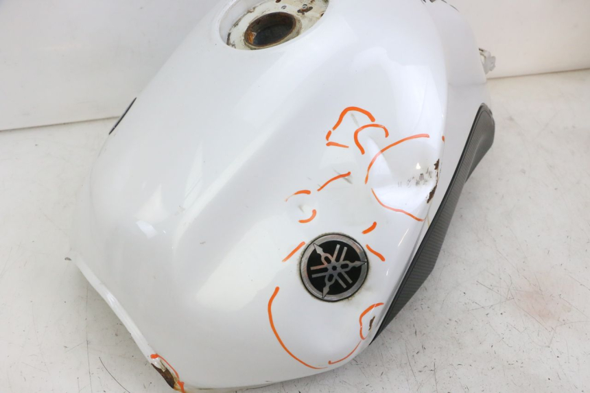 photo de FUEL TANK YAMAHA XJ6 ABS 600 (2008 - 2016)