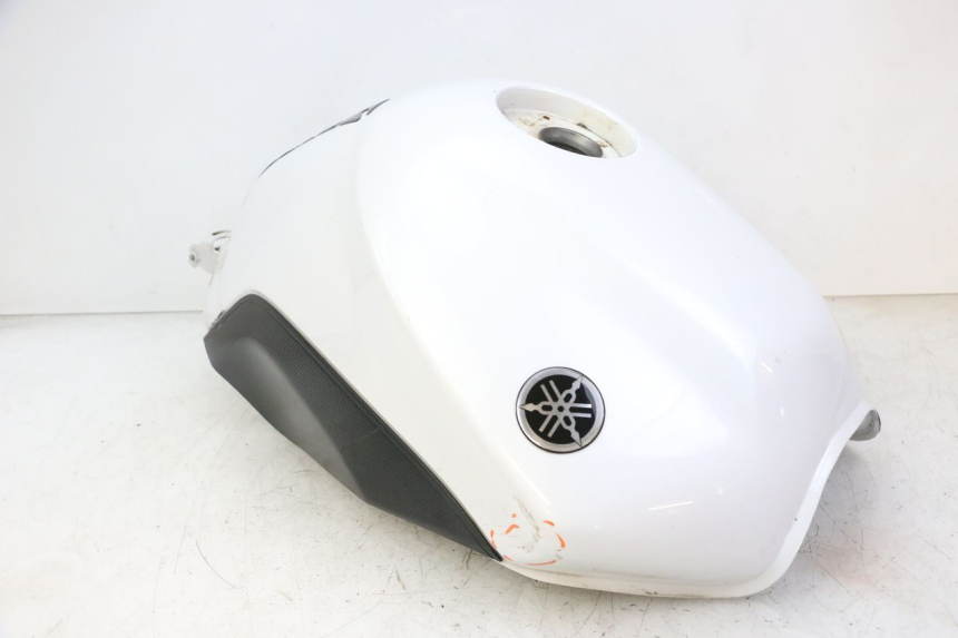 photo de FUEL TANK YAMAHA XJ6 ABS 600 (2008 - 2016)