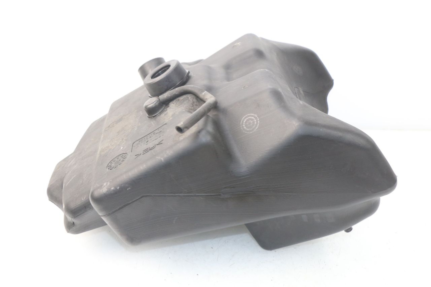 photo de FUEL TANK YAMAHA YP MAJESTY 125 (1998 - 2001)