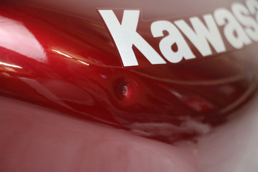 photo de FUEL TANK KAWASAKI ZR 7 750 (1999 - 2001) - Detailed visual inspection
