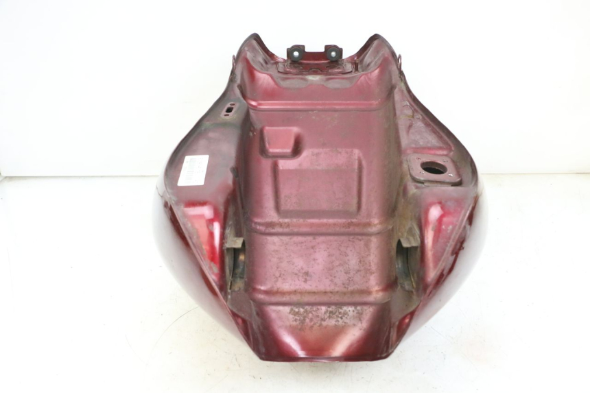 photo de FUEL TANK KAWASAKI ZR 7 750 (1999 - 2001) - Fixing points details