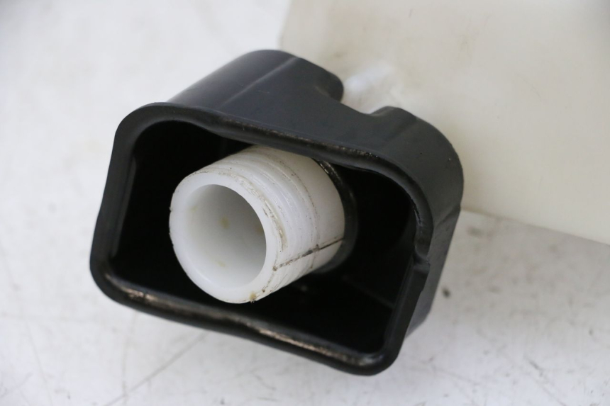 photo de OIL TANK PEUGEOT CITYSTAR 50 (2013 - 2017)