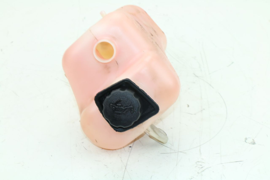 photo de OIL TANK PEUGEOT ELYSEO 100 (1998 - 2004)