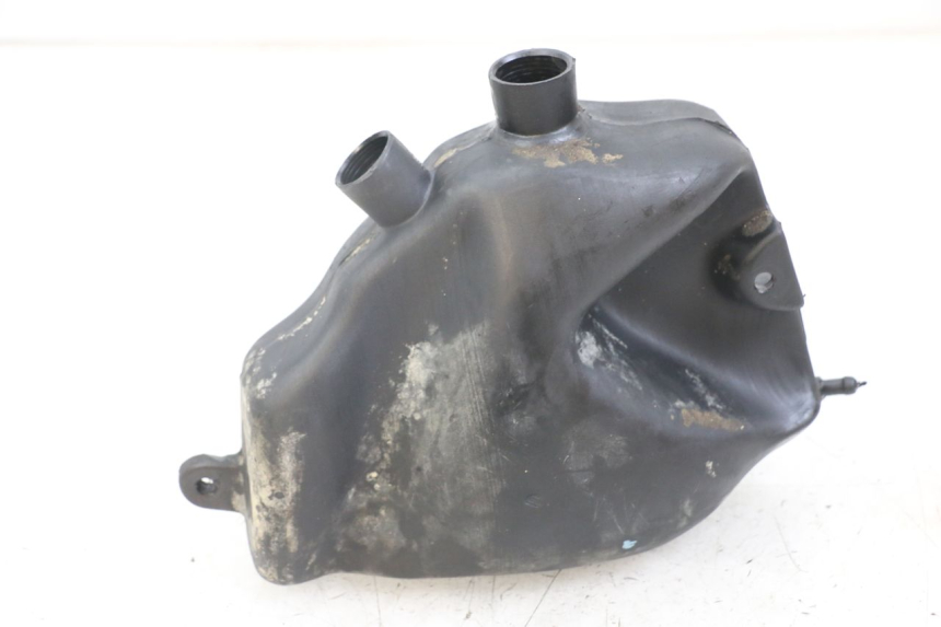 photo de OIL TANK PEUGEOT XP6 50 (1997 - 2003)