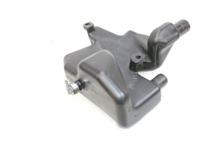 photo de OIL TANK PIAGGIO ZIP 2T 50 (2009 - 2019) - Component detail