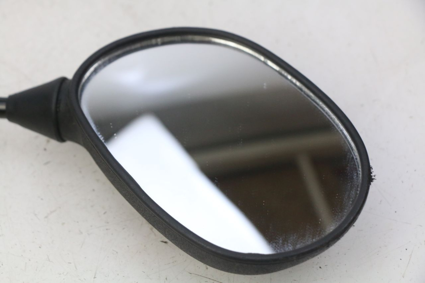 photo de RIGHT MIRROR PEUGEOT KISBEE 4T 50 (2010 - 2017)