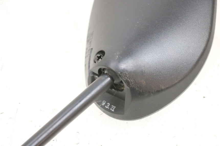 photo de RIGHT MIRROR YAMAHA NEO'S CORE 1 (2022 - 2026) - Zoom on usage condition