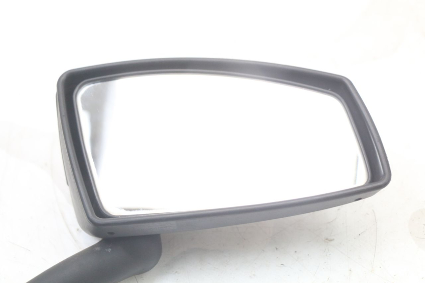 photo de RIGHT MIRROR PEUGEOT SATELIS 125 (2010 - 2012)