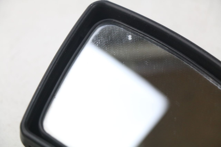 photo de RIGHT MIRROR PEUGEOT SATELIS 300 (2012 - 2015)