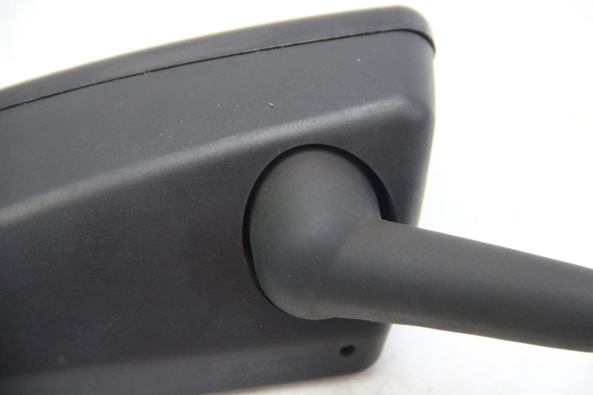 photo de RIGHT MIRROR PEUGEOT SATELIS 125 (2006 - 2009)