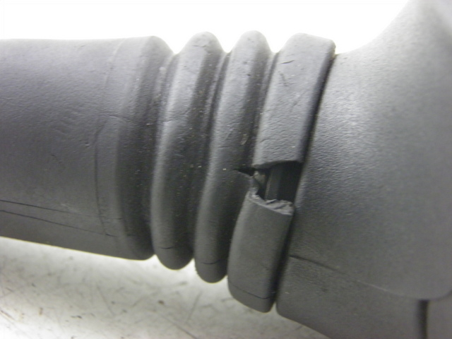 photo de LEFT MIRROR PEUGEOT ELYSEO 125 (1999 - 2004)