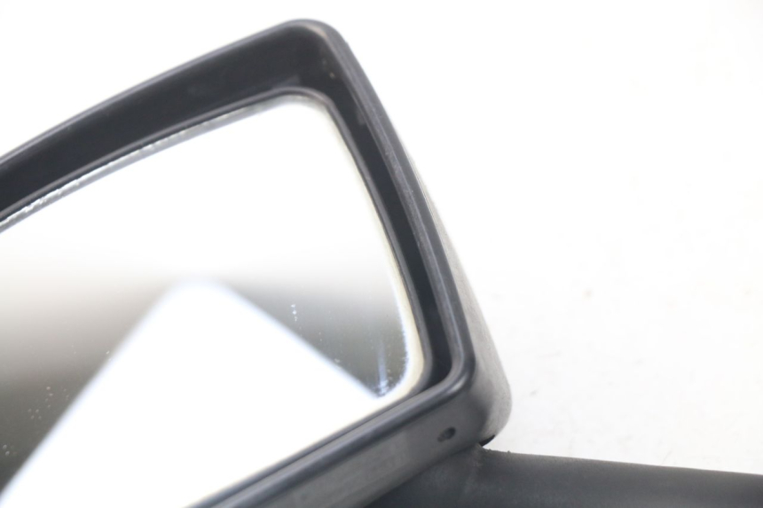 photo de LEFT MIRROR PEUGEOT SATELIS 500 (2007 - 2013)