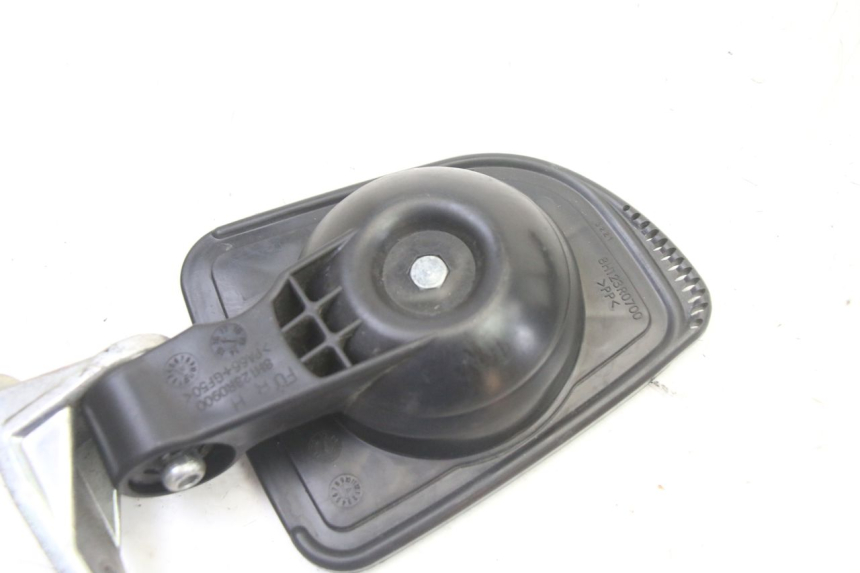 photo de LEFT MIRROR HONDA ST PAN EUROPEAN 1300 (2002 - 2013)