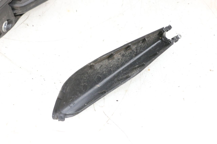 photo de LEFT MIRROR PIAGGIO X8 125 (2004 - 2007) - Alternative angle