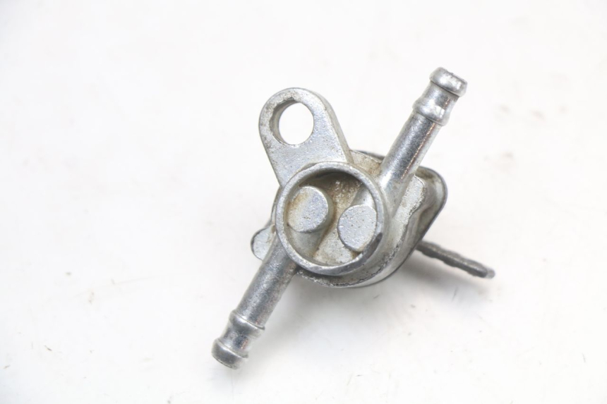 photo de FUEL TANK TAP APOLLO RFZ 140