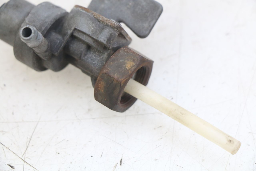 photo de FUEL TANK TAP HONDA CM 125 (1983 - 2003)
