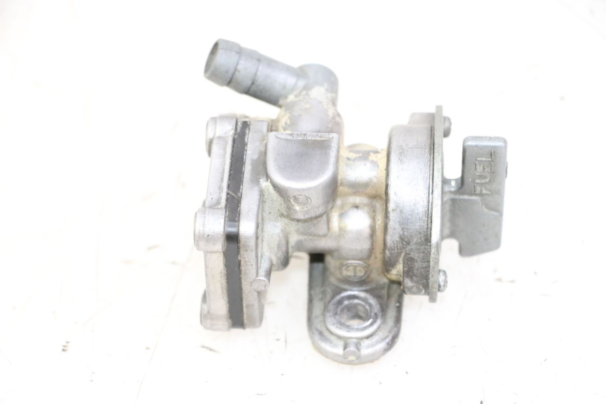 photo de FUEL TANK TAP YAMAHA FJ 36Y 1100 (1984 - 1985)