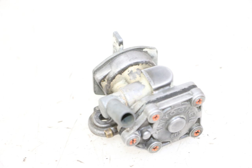 photo de FUEL TANK TAP YAMAHA FJ 36Y 1100 (1984 - 1985)