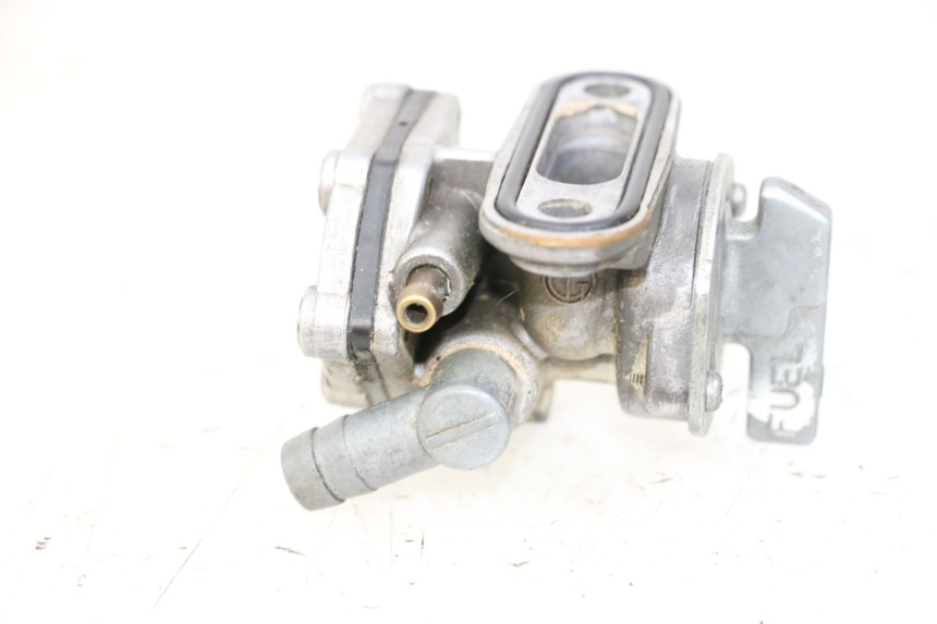 photo de FUEL TANK TAP YAMAHA FJ 36Y 1100 (1984 - 1985)