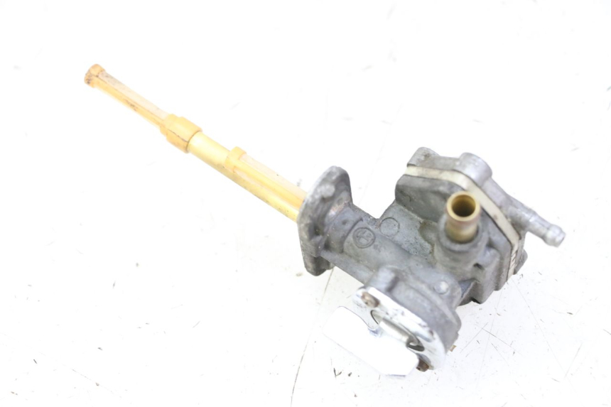 photo de FUEL TANK TAP KAWASAKI ZR7 ZR-7 S 750 (1999 - 2004)