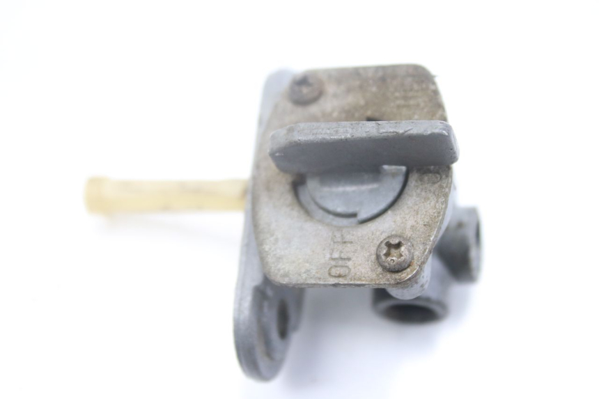 photo de FUEL TANK TAP KAWASAKI KX 250 (1994 - 1998)