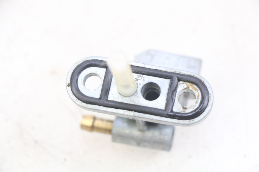 photo de FUEL TANK TAP YAMAHA TTR 125 (2000 - 2020)