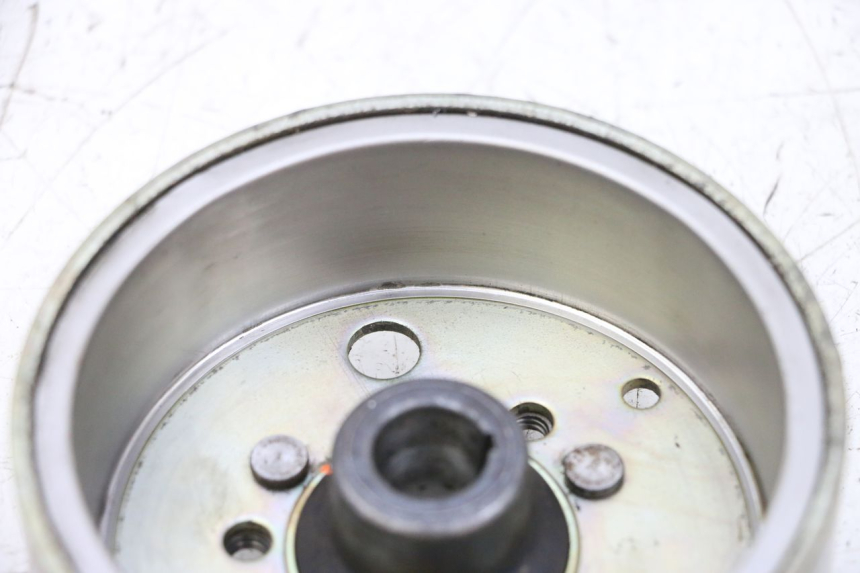 photo de ROTOR MBK BOOSTER SPIRIT NAKED 50 (2004 - 2017) - Zoom on usage condition