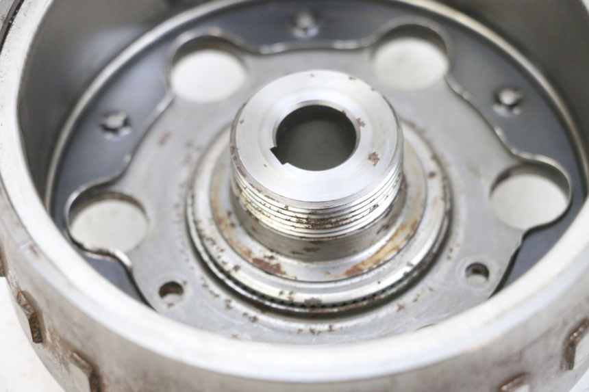 photo de ROTOR PEUGEOT SATELIS 125 (2010 - 2012) - Technical close-up