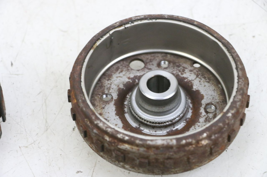 photo de ROTOR STATOR KYMCO AGILITY 16+ 4T 50 (2018 - 2023) - Alternative perspective