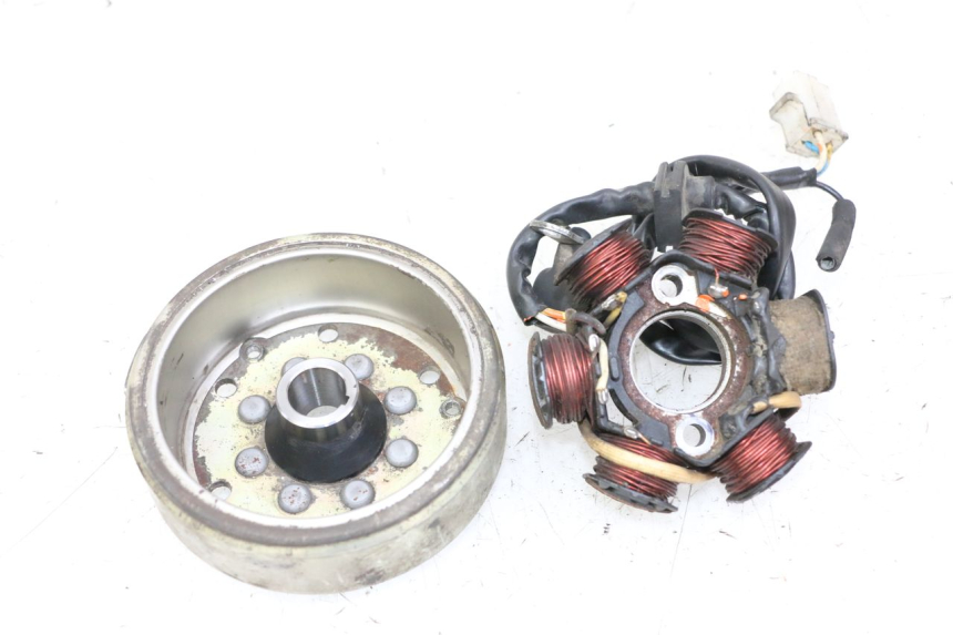 photo de ROTOR STATOR PEUGEOT KISBEE 2T 50 (2010 - 2017)