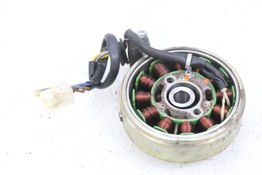 photo de ROTOR STATOR PEUGEOT KISBEE 4T 50 (2018 - 2022) - Alternative perspective