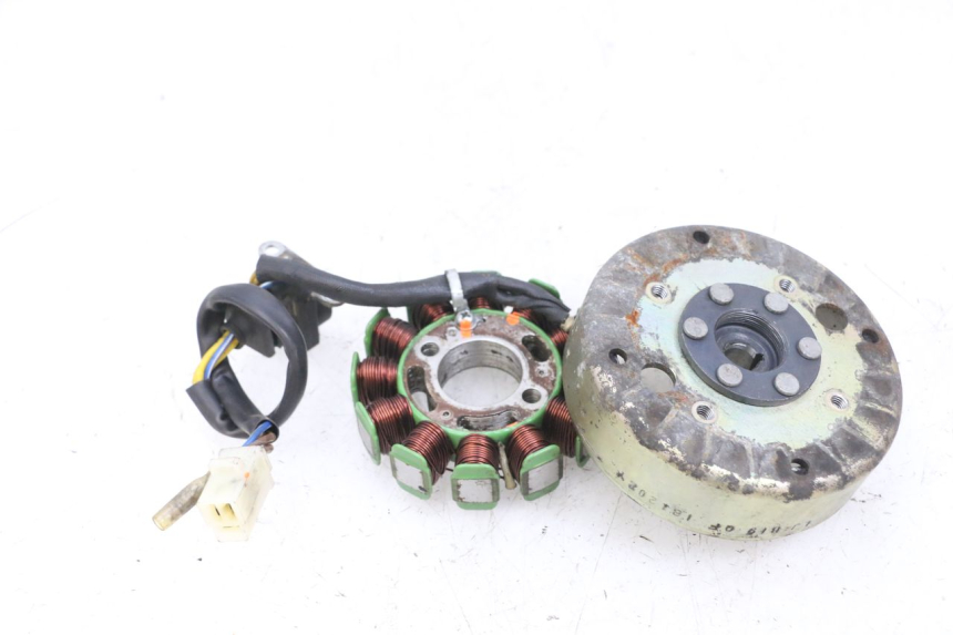 photo de ROTOR STATOR PEUGEOT KISBEE 4T 50 (2018 - 2022) - Technical close-up